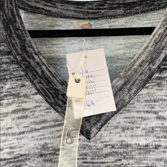 Ya Los Angeles NWT sweater - Picture 2 of 3